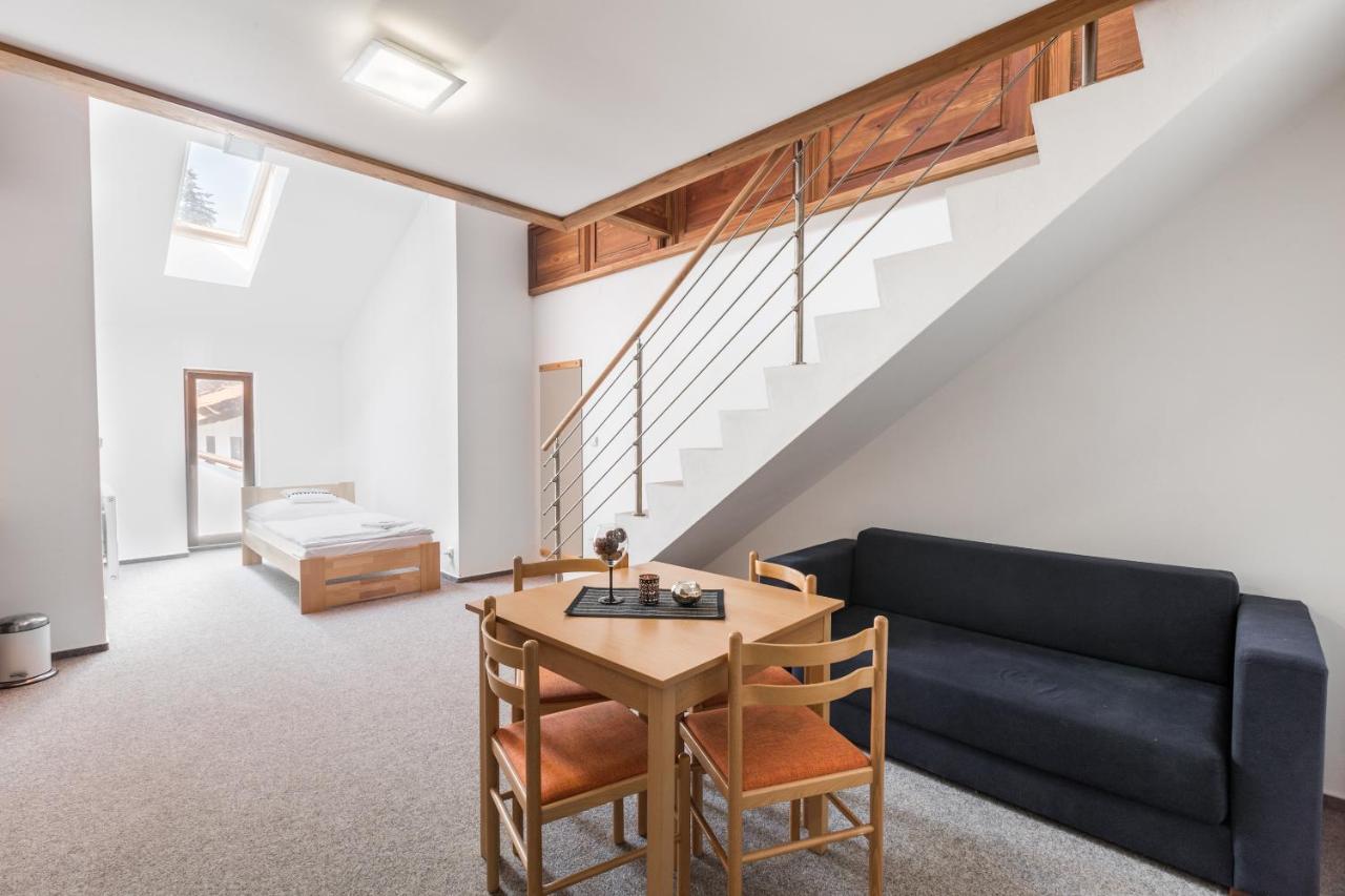 Pivovar & Grasel Apartmán Český Rudolec